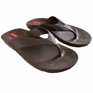 OKABASHI Men's 8-8.5 Brown Surf Recovery Flip Flop